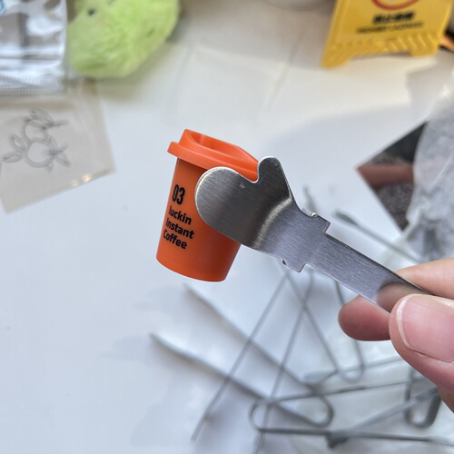 Small loving palm snack ice clip mini food clip fruit biscuit ice cube clip BH163