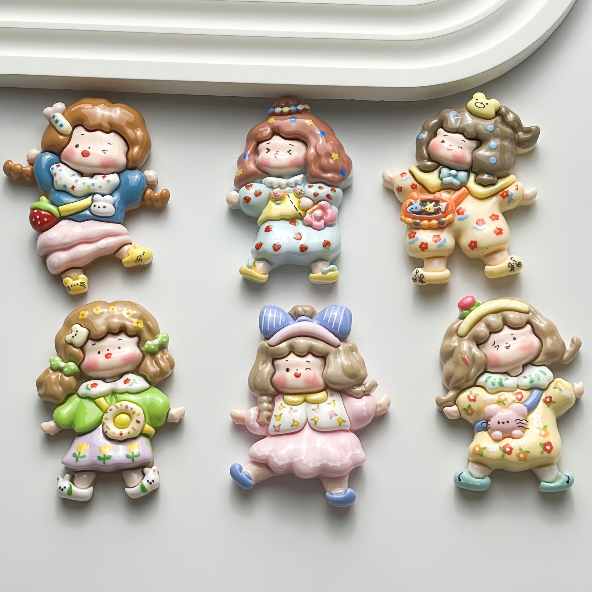 Large Cartoon Bright Face Cute Dress Girl Resin Accessories Diy Cream Glue Handmade Water Cup Refrigerator Sticker Jewelry