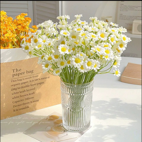 Artificial chamomile artificial flower European style dining table Daisy artificial flower home decoration small wild orange silk flower factory wholesale