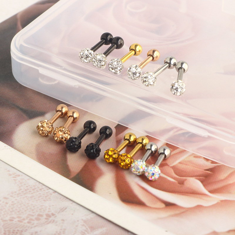 16G labret stud size and finish detail