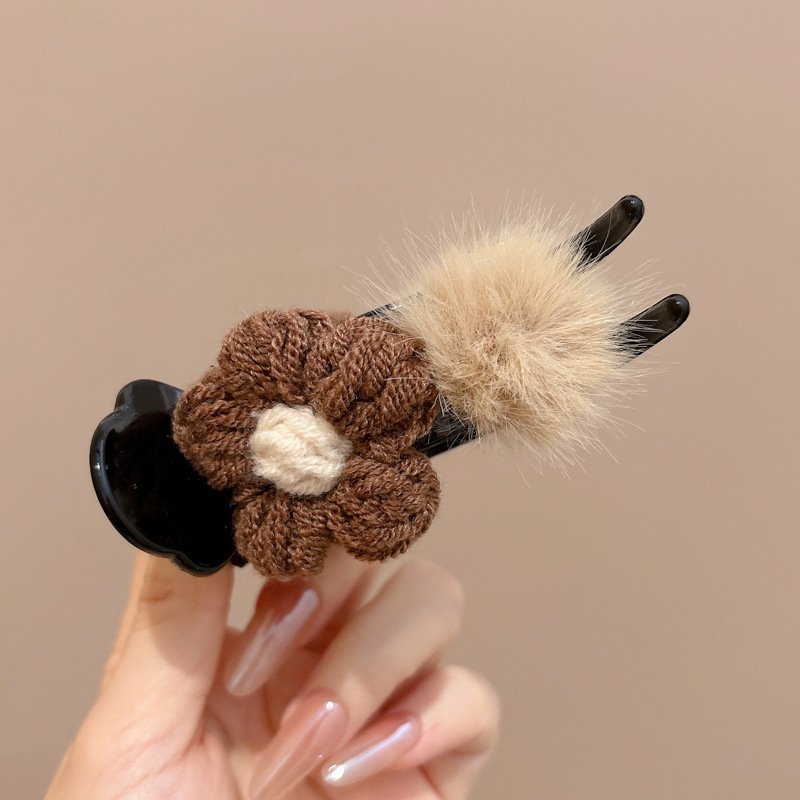 Otoño e invierno, cabello grande, agarre femenino, clips de tiburón de alta calidad, clips de cabello de piel de amor, pinzas de felpa cálidas, al por mayor