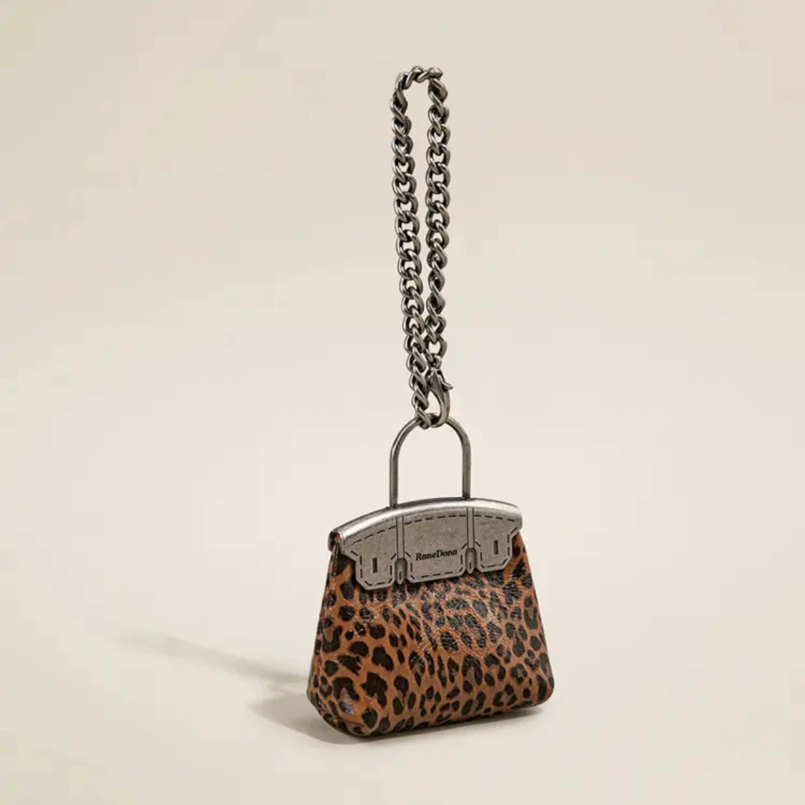 Г Genuine pendant, universal small bag, pack, decorations, light luxury style
