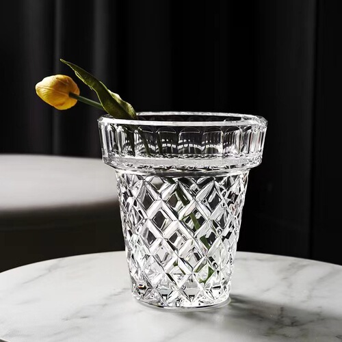 Beiying thickened retro crystal glass vase light luxury relief tall crystal flower vessel transparent flower bottle ornament