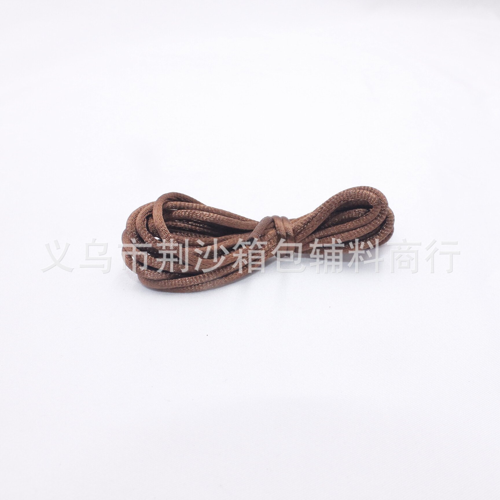 Hilo de seda coreano colorido de 2 mm, 2 metros/paquete, material para pulseras de joyería hechas a mano, gran cantidad, excelente precio.