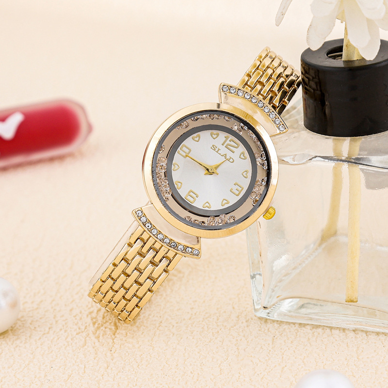 New Cross-border Fashion Diamond Women's Watch Creative All-match Quartz Watch Women's Light Luxury High-end Women's Bracelet Watch