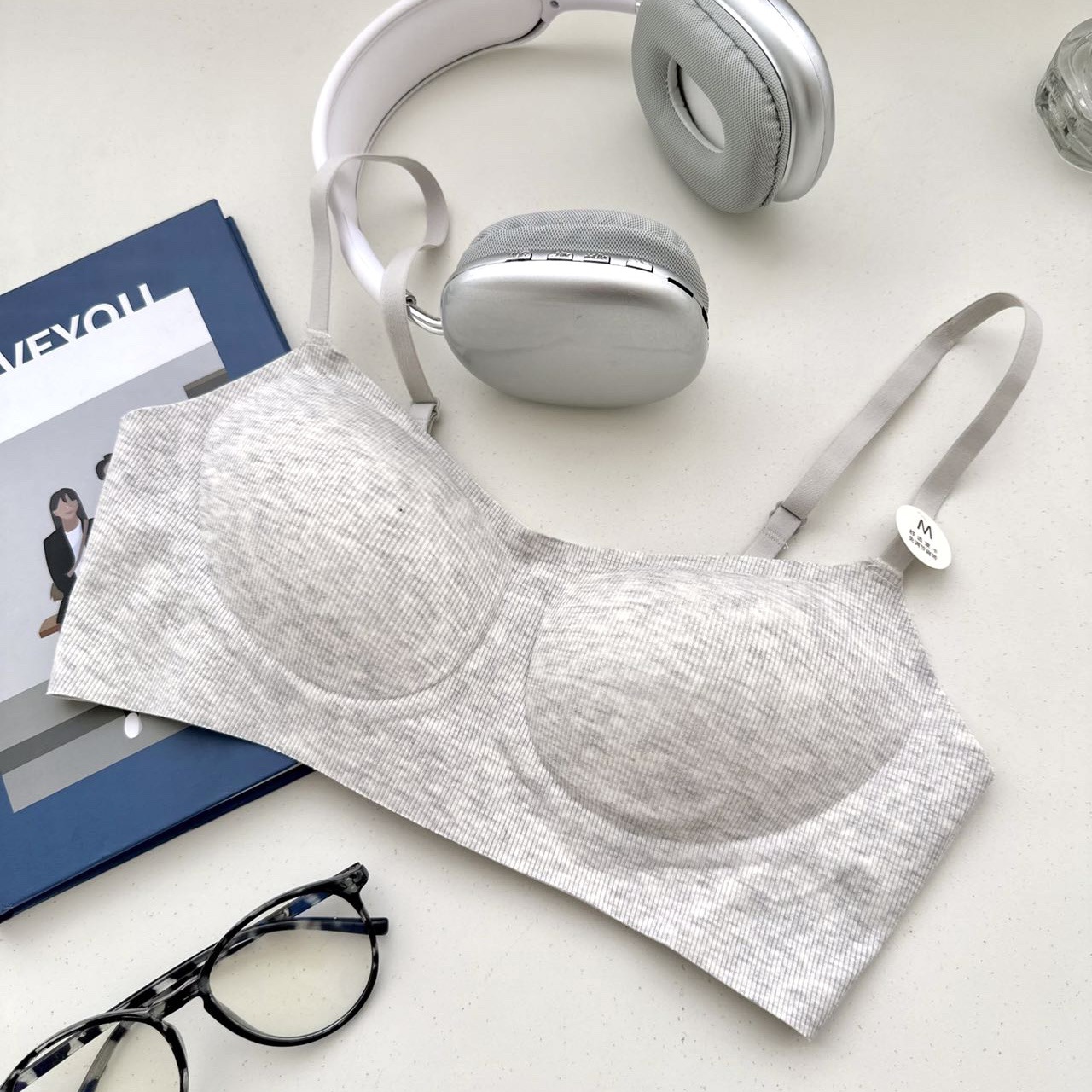 No deja marcas, antiluz, fruncido, copa fina, tira de gelatina, sin anillo de acero, soporte suave, leche auxiliar, taza tridimensional, ropa interior, sujetador femenino