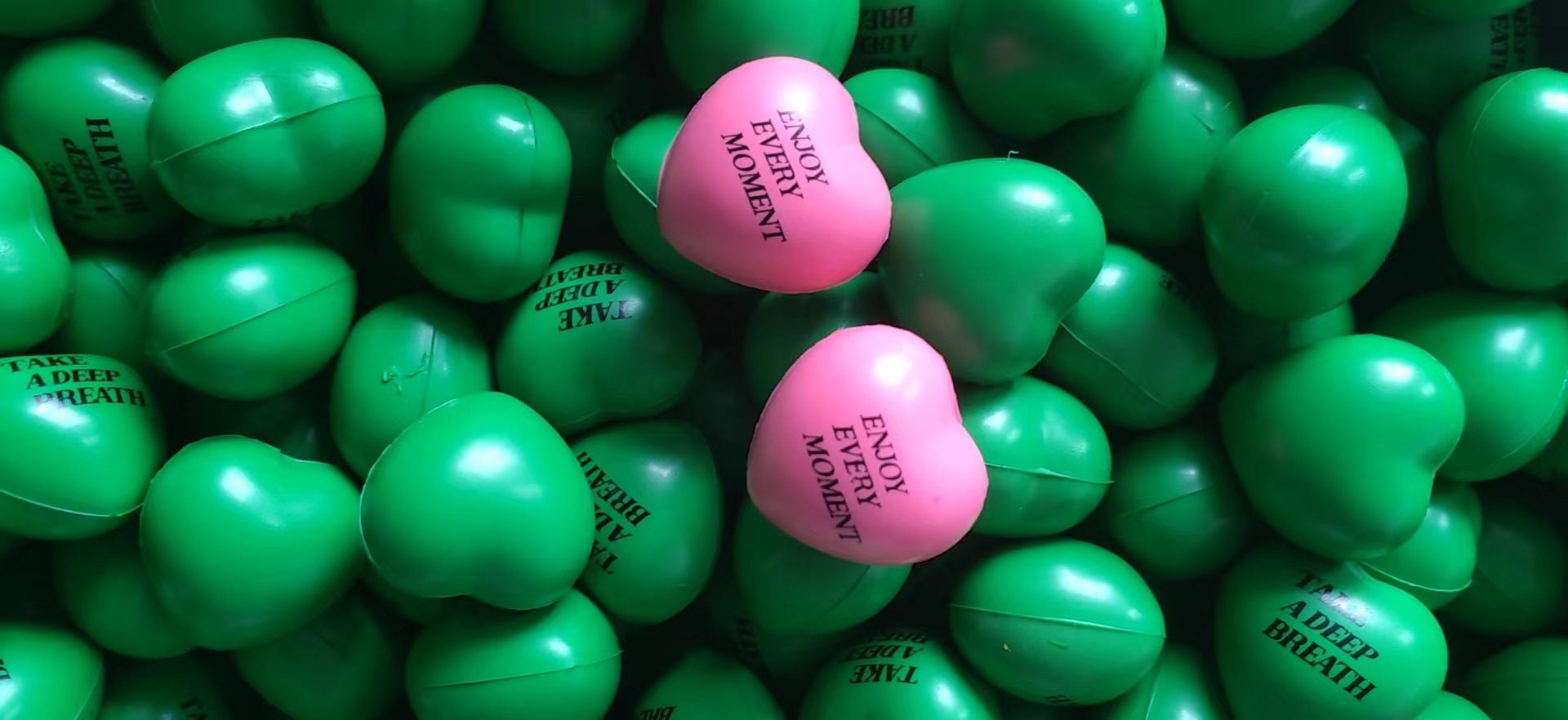 4cm pu ventilación estrés bola transfronteriza protección del medio ambiente niños squeeze bola pu espuma sólida esponja elástica bola de juguete