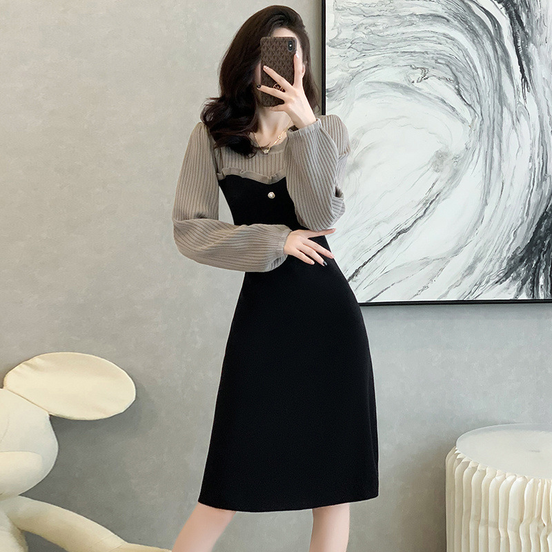 Fake two-piece dress 2025 autumn and winter new style small fragrance style age-reducing temperament slim and slim base sweater skirt