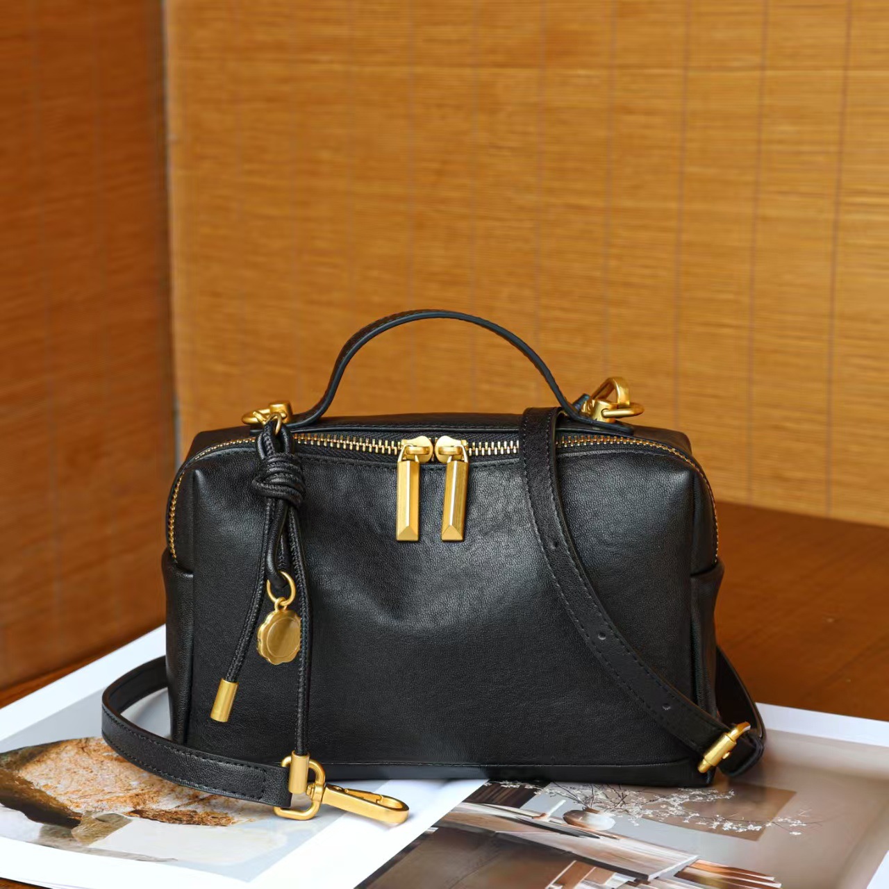 Genuine Leather Vintage Small Square Bag For Women 2026 New Vegetable Tanned Cowhide Crossbody Bag Versatile Handbag Shoulder Bag Luxury Style - Thumbnail 6