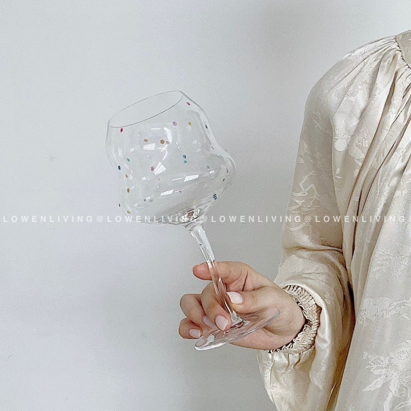 情侣高颜值高脚玻璃杯子多巴胺ins风红酒杯咖啡杯浪漫小众高脚杯