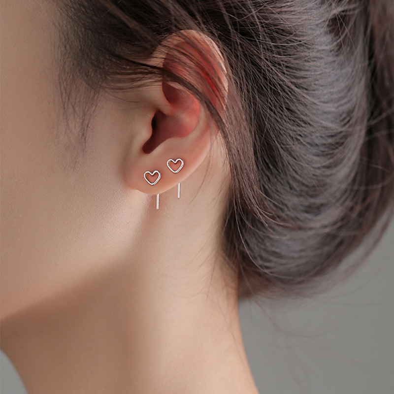 Fresh small cute earrings heart shaped