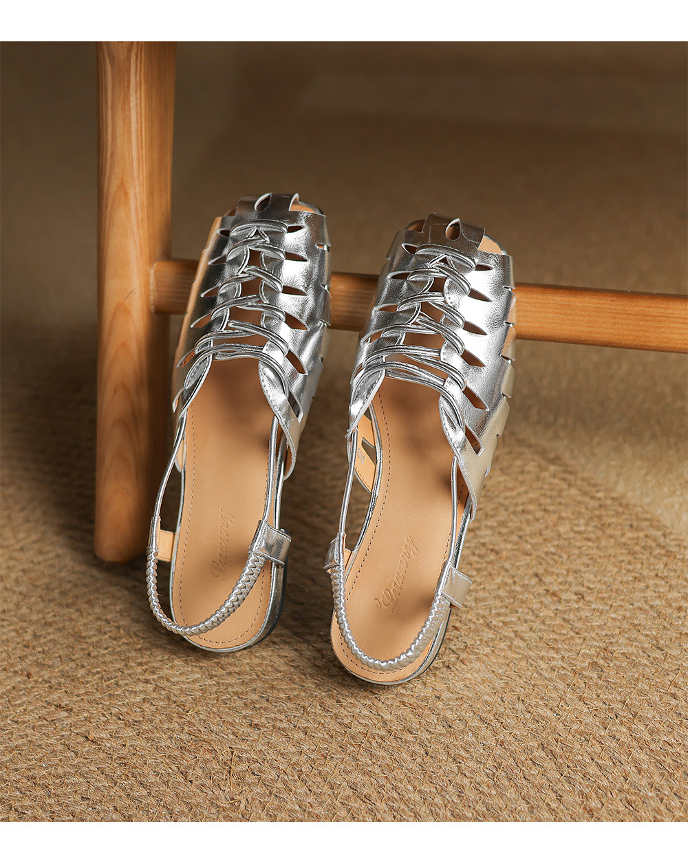 Dép sandal nữ da bò đế bệt dệt rỗng kiểu retro La Mã — đen chi tiết 19