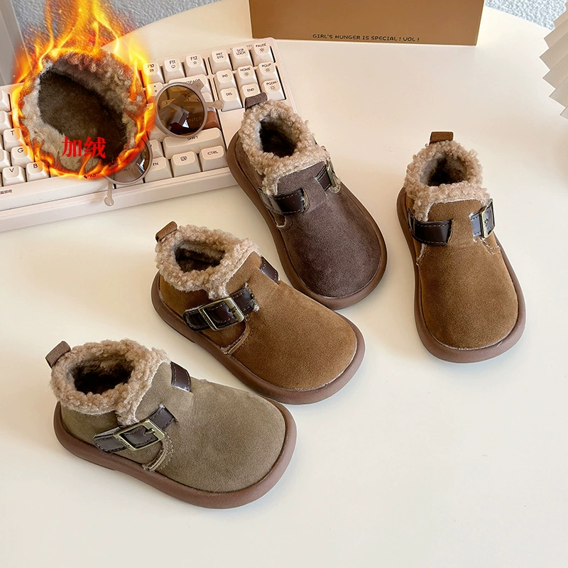 Детская бархатная обувь Bucken 2024 зимняя новая девушка корейская мода Mayard кашемировые теплые снежные сапоги