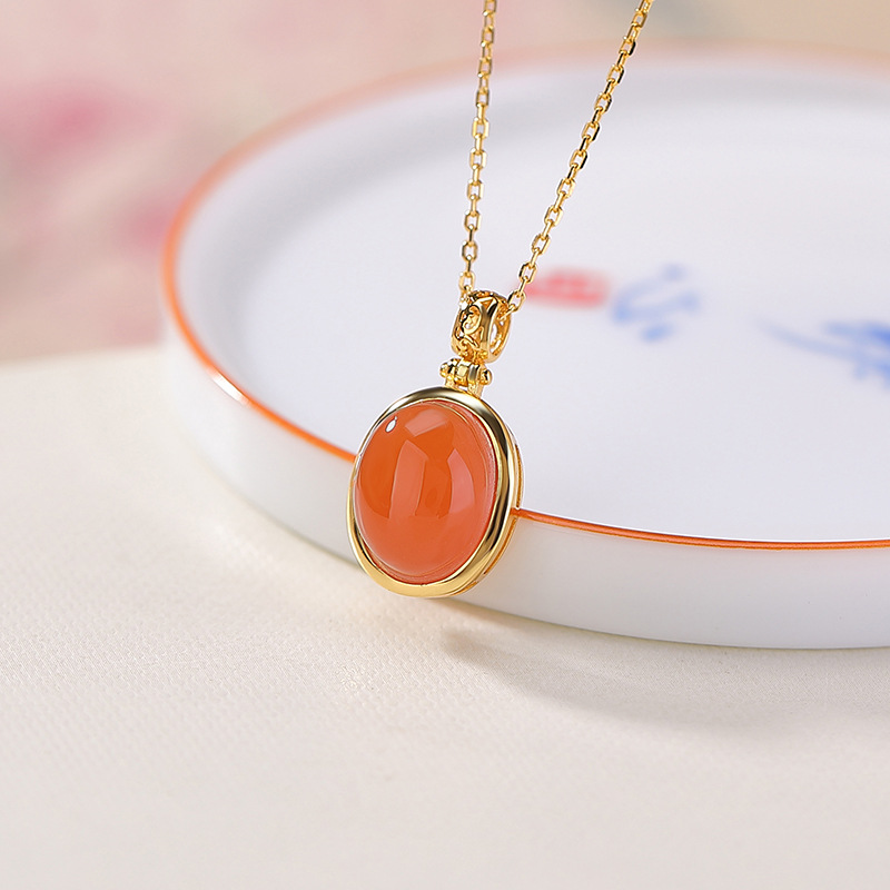 Mặt dây chuyền bạc S925 mạ vàng hình tròn cổ điển đính mã não đỏ tự nhiên và hổ phách — Mẫu màu hổ phách - Mặt dây chuyền đơn (không bao gồm dây)