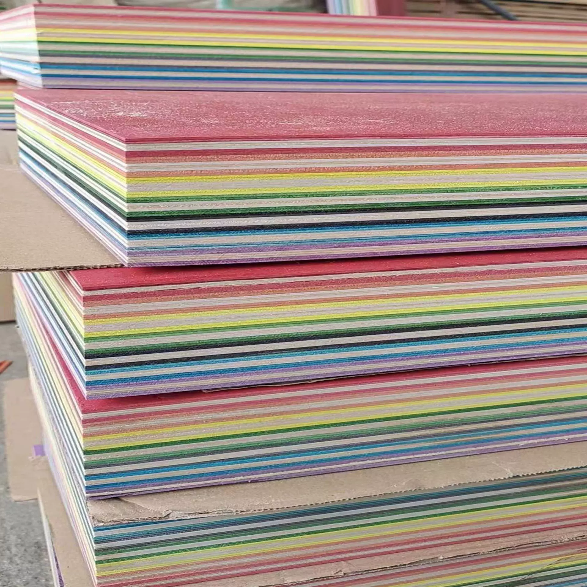 桦木枫木杨木 海洋板染色多层层压板可做各种工艺品夹板 木质产品