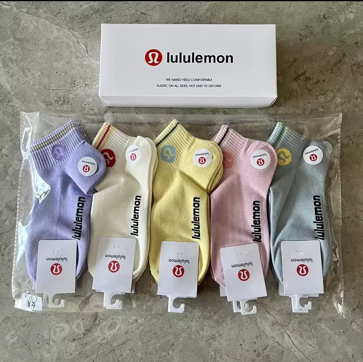 새로운 컬러풀한 여성용 양말 (권장 사이즈 35-39)