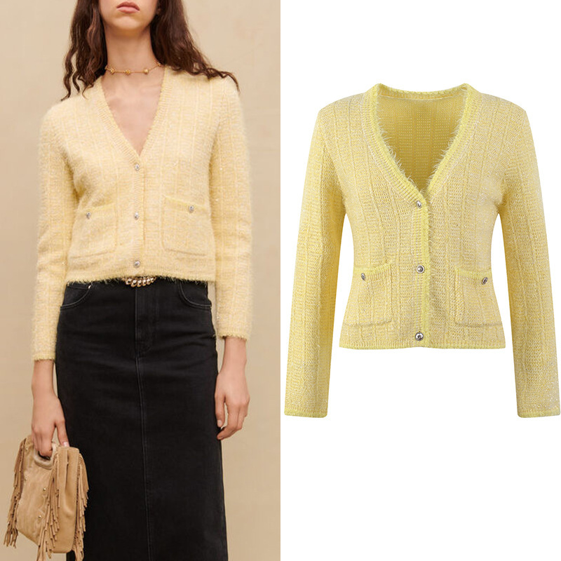 2025 New Autum Yellow V Neck Sweater Slim Design Niche Knitted Cardigan Top 2025 New Autum Yellow V Neck Sweater Slim Design Niche Knitted Cardigan Top