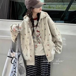 女童外套春秋2026新款洋气休闲上衣女大童超好看连帽卫衣棒球服潮