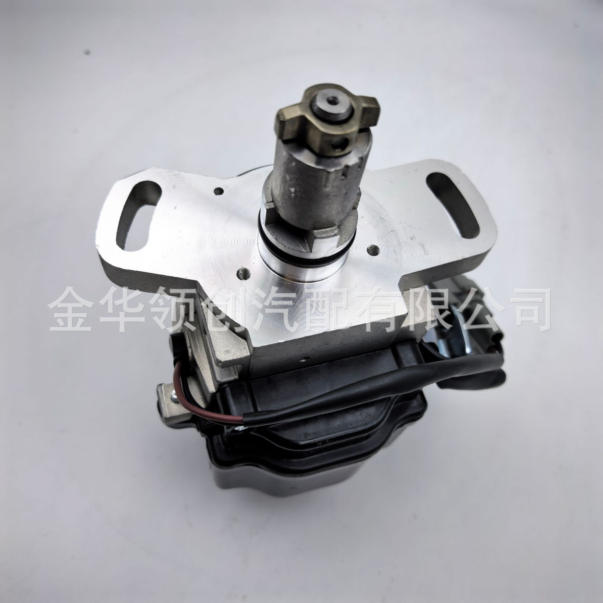 In stock, high-quality distributor 19020-11400, suitable for TOYOTA (2+4) ignition systems