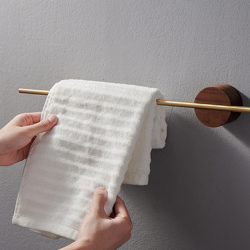 Nordic Simple And Creative Single-pole Brass Towel Rack Bathroom Bathroom Towel Rack Towel Bar No Punching