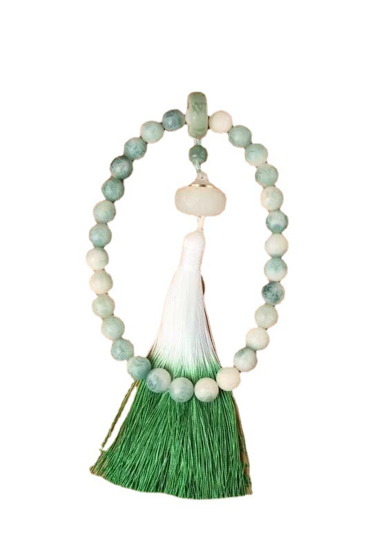 Handheld carved Bodhi rosary with tassels walnut, gradient