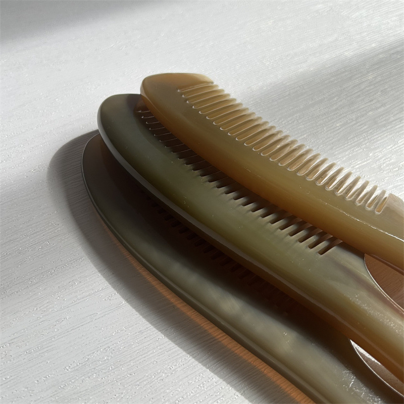 Large Thick Yak Horn Comb Hair Styling Meridian Head Massage Comb with Handle Gift Box quality and texture