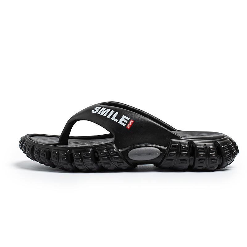 Chanclas para llevar exterior verano para hombre nuevo hogar sandalias casuales antideslizantes zapatos de playa de moda para hombre sandalias