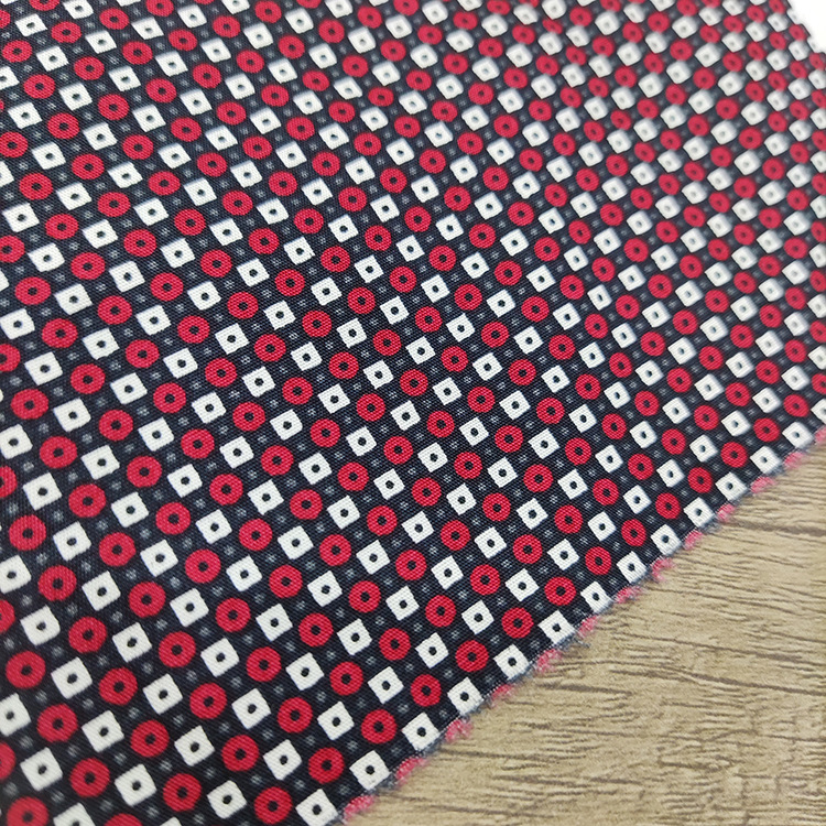Fabricante de ventas de diseño de flor impresa tela de seda de 100% algodón impresa tela de falda