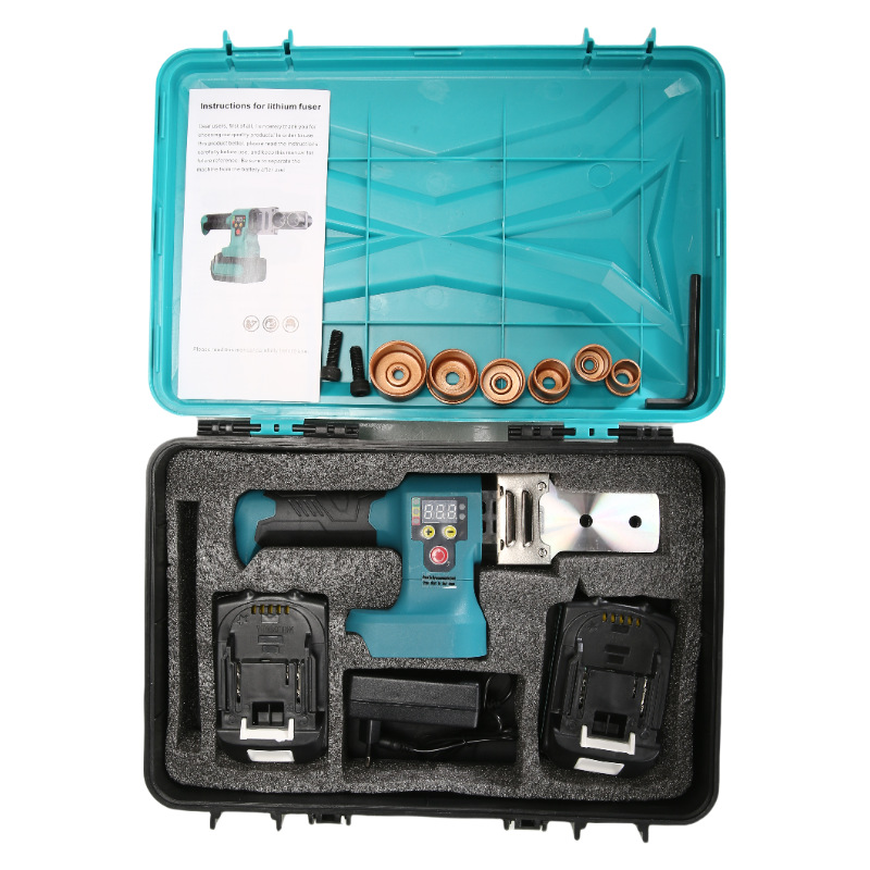 LIN_3138_美图抠图20240930