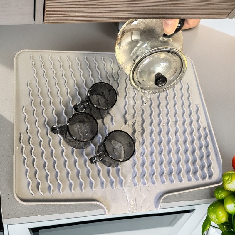 ����ѷ������̨�轺�����轺�����ˮ��;߸���б�µ�����ˮ��