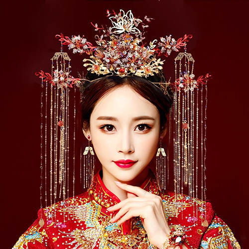 Xiu Headdress bride Chinese style atmosphere Luxurious phoenix coronet court Empress marriage of the emperor marry ancient costume Xiu clothing Headdress