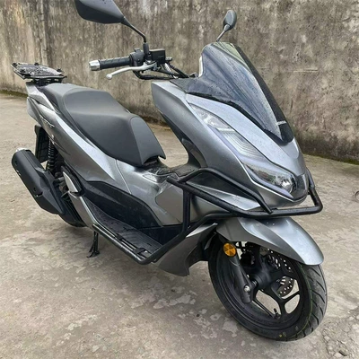 Suitable for 21-24 Models of Honda Pcx160 Bumper, Pcx160 Body Anti-Collision Frame, Guard Bar Accessories, Pedal Modification (Motorcycle bumper) - type-b