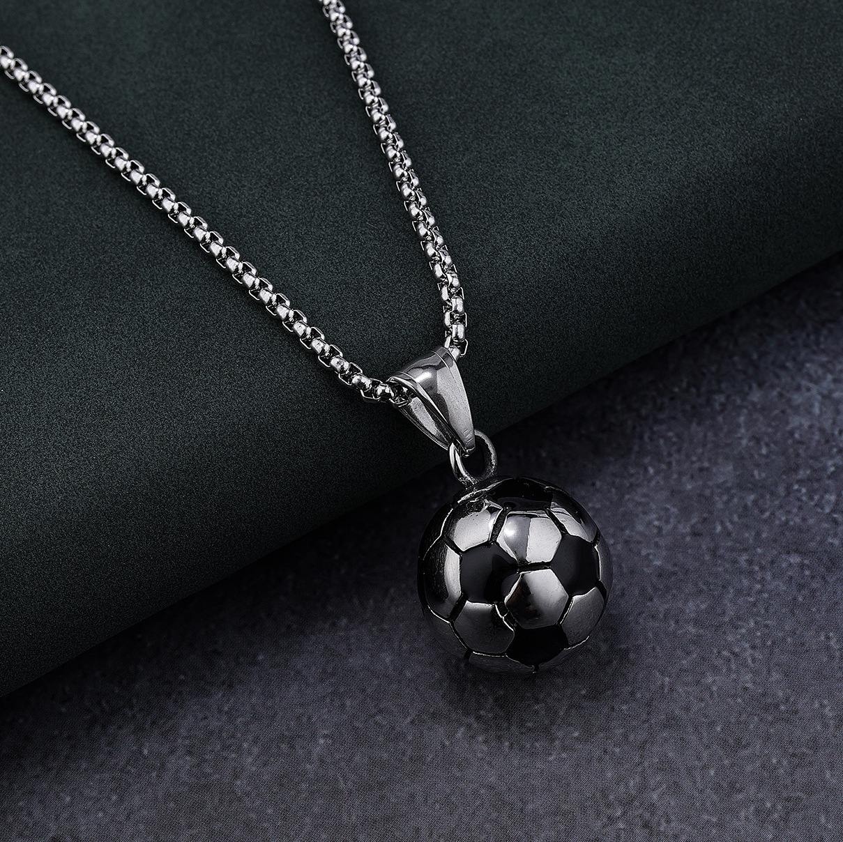 Holiday, Shopping Occasion 304 Stainless Steel Material Retro Streetwear Football 304 Stainless Steel Polishing Men'S