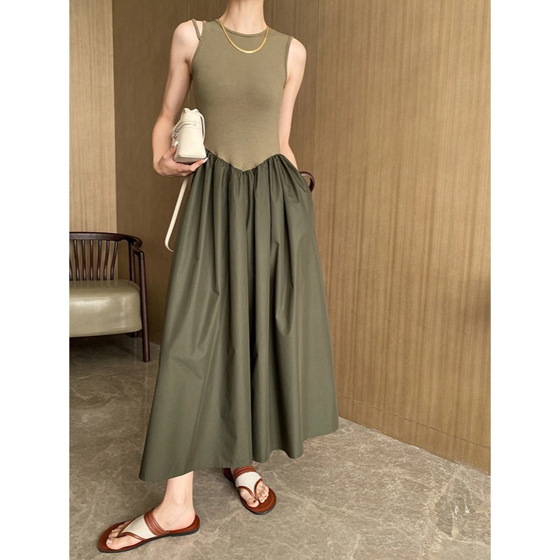 司南小众设计师款立体剪裁不规则斜肩带拼接背心连衣裙