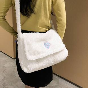 ���R�d���Q�ɐ�ë�q������ĸ����������Ů�W���μ�б����]���