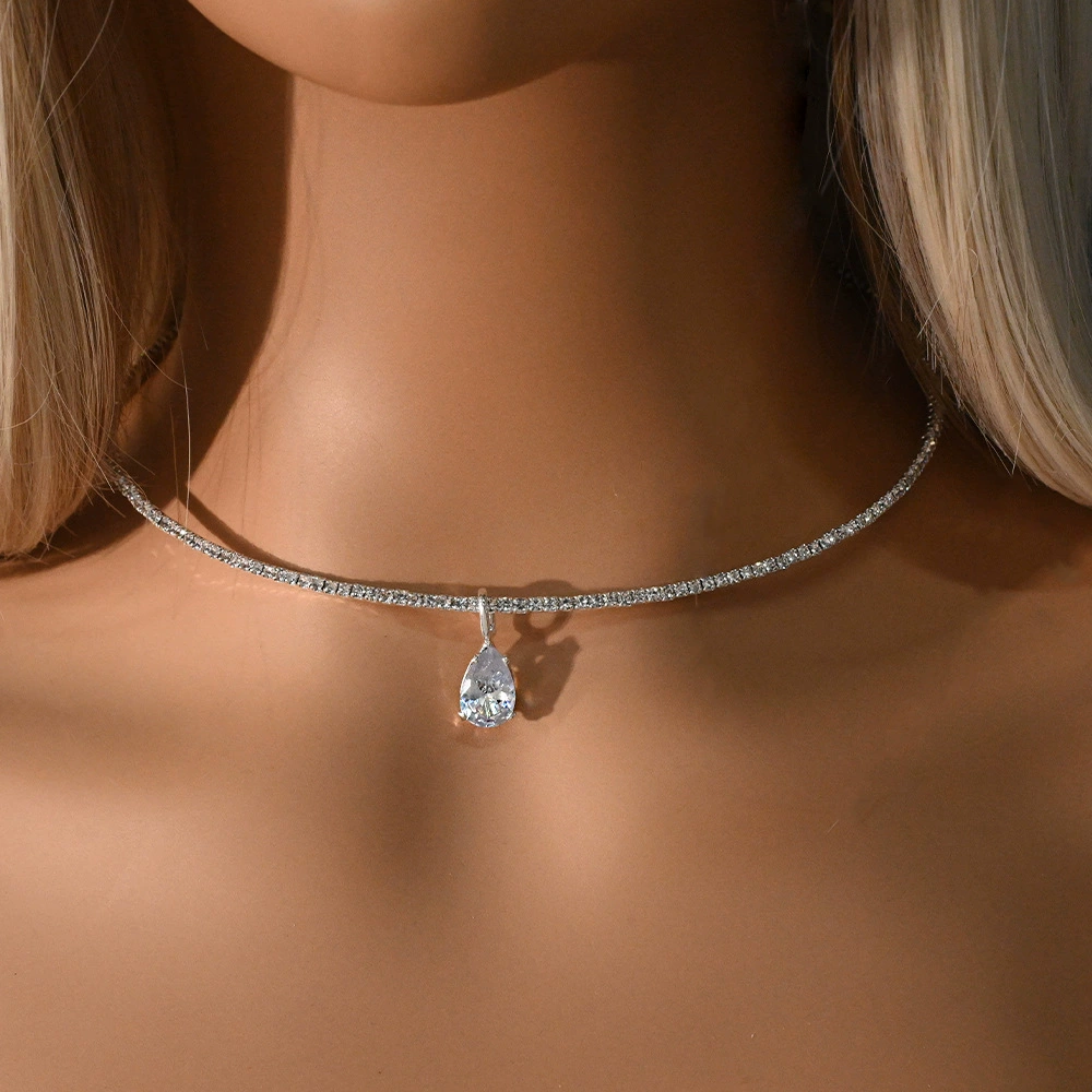 AliExpress продает ошейник с каплями для воды