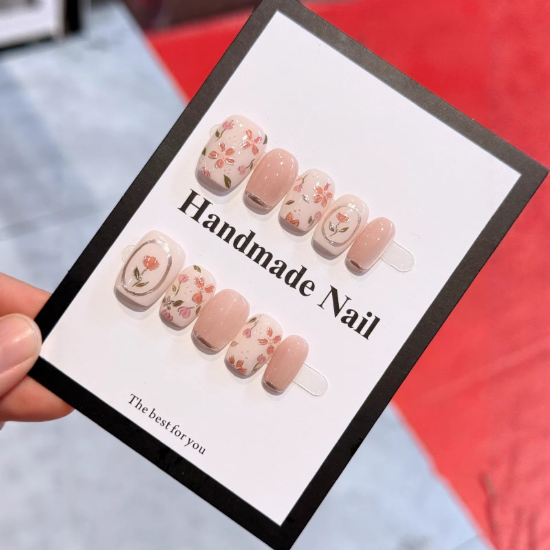 Floral Spring Fresh and Simple Style, Bright and Gentle, Everyday Dazzling Cat-Eye Effect, Pure Handmade Wearable Nails, Wholesale Nail Stickers Floral Spring Fresh and Simple Style, Bright and Gentle, Everyday Dazzling Cat-Eye Effect, Pure Handmade Wearable Nails, Wholesale Nail Stickers
