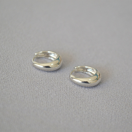 Korean-style brass-plated gold cool minimalist small exquisite daily commuting temperament ear hooks earrings earrings for women gifts