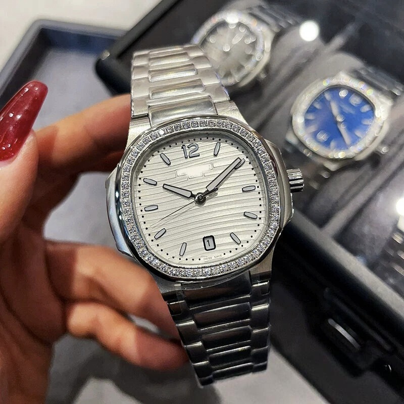 Patek Nautilus 7118 Series Women's Quartz Watch Fully Automatic Luminous Waterproof 3K Grenade Factory Wholesale and Dropshipping