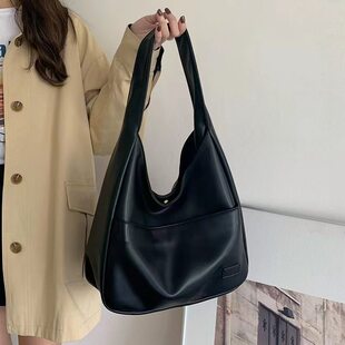 2026 spring and summer new large-capacity tote bag cross-border foreign trade popular women's bag portable bucket shoulder bag fashion