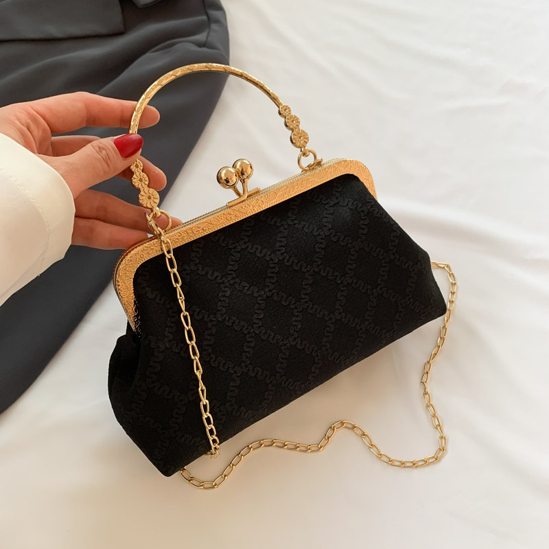 Cadena de moda rombo bolsa de concha ins moda perla cerradura noche bolsa de estilo fragante hombro crossbody bolsa de aspecto alto