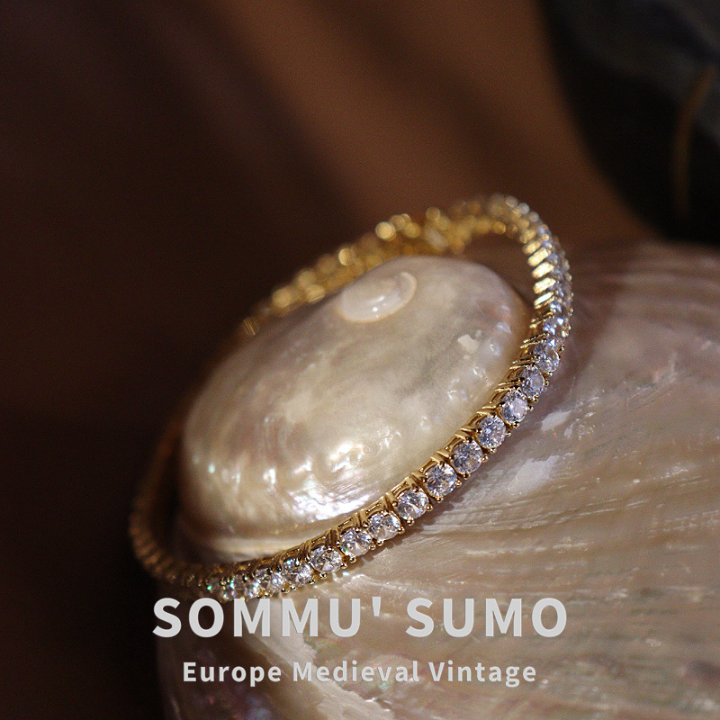 Full diamond thin band gold bracelet, light luxury, simple and versatile, exquisite and delicate for everyday wear, designer high-end bracelet Full diamond thin band gold bracelet, light luxury, simple and versatile, exquisite and delicate for everyday wear, designer high-end bracelet