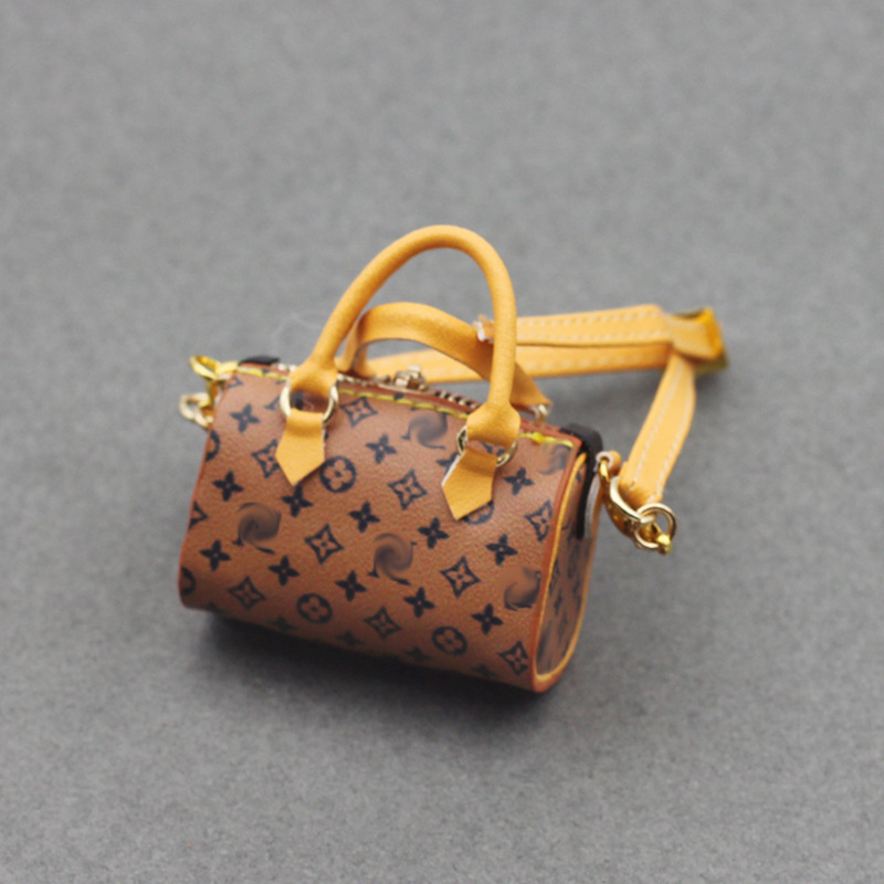 18CMベビーキャリーバッグは、17CMラブブ（Labubu）透明外出バッグ収納バッグペンダント、オールドフラワーバッグに適しています。