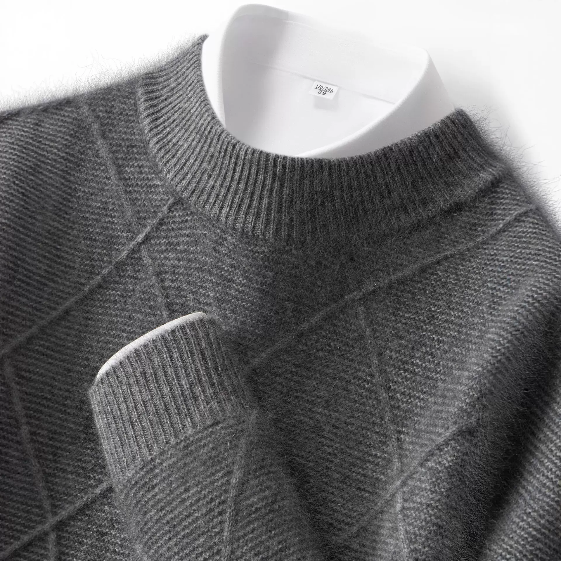 秋冬双股加厚羊绒衫男半高领毛衣套头宽松菱形提花羊绒针织打底衫