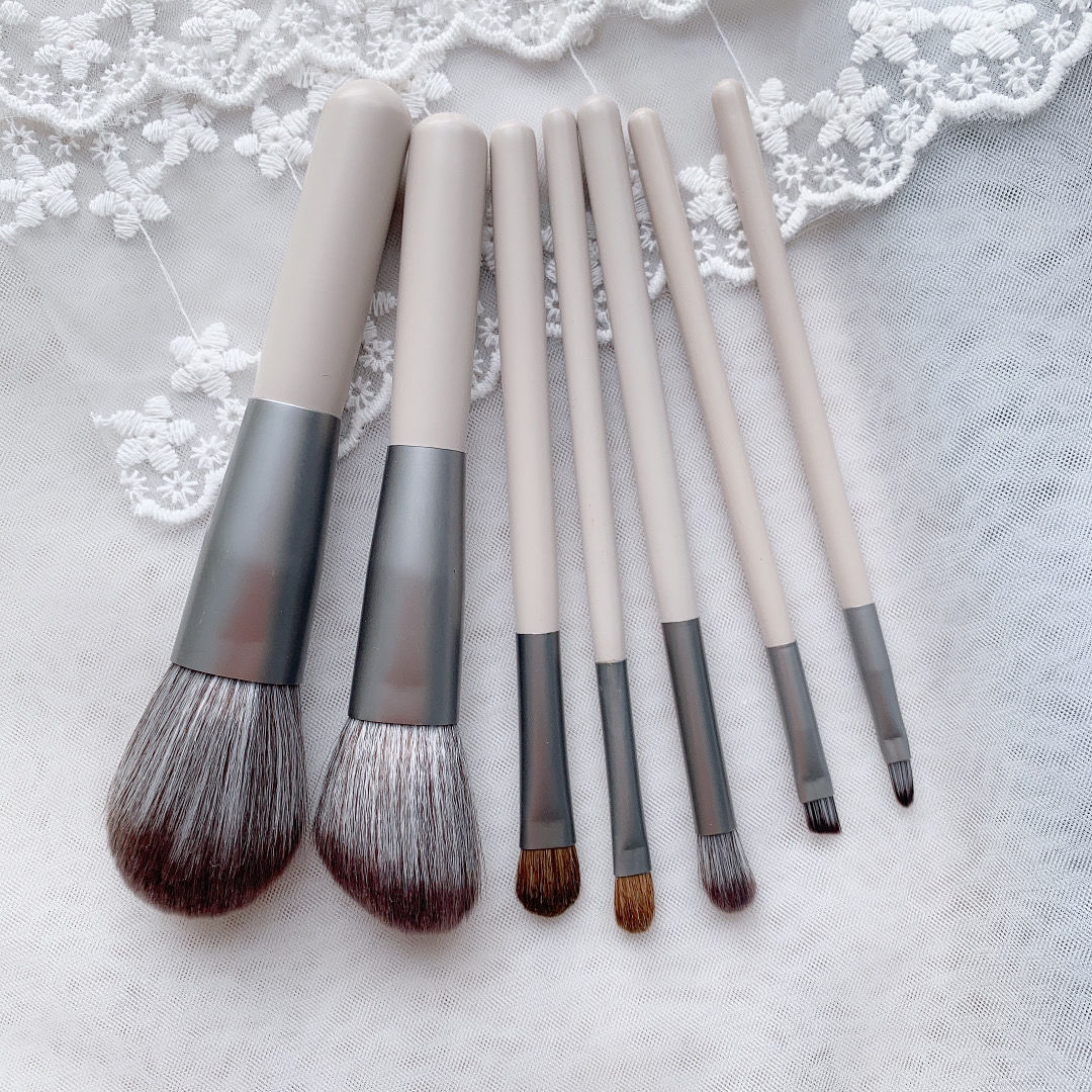 7 grises (cepillo desnudo)