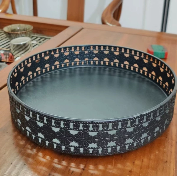 Black single-layer belt rotates 25cm (No. 1)