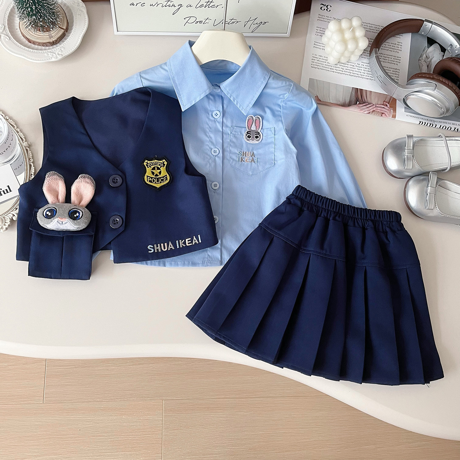 Meisjes herfst college jurk set met konijn thema outfit_voghion.com