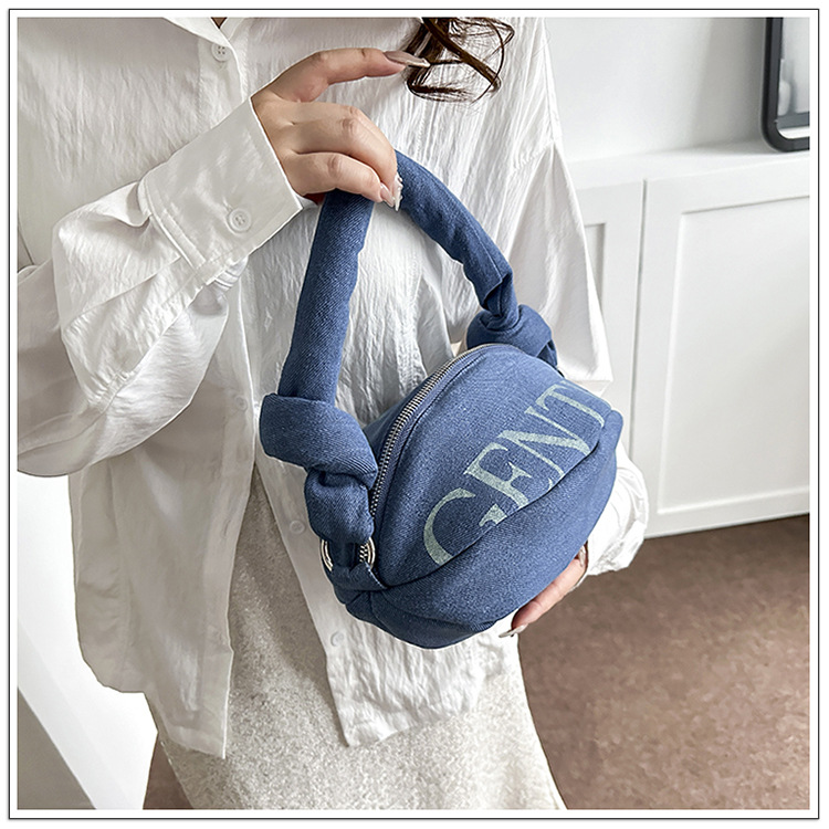 Stylish Women's Single Shoulder Slant Cross Bag Large Capacity_voghion.com