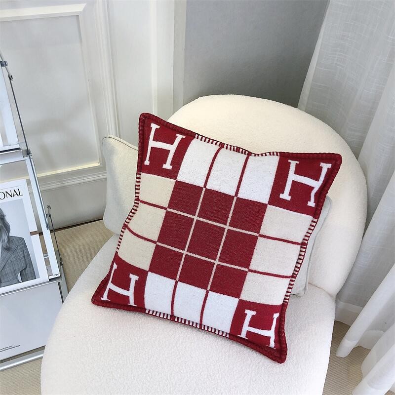 Amazon H 枕北欧モデルルーム昼休みソファクッション車の腰サポート背もたれクッションニット枕カバー