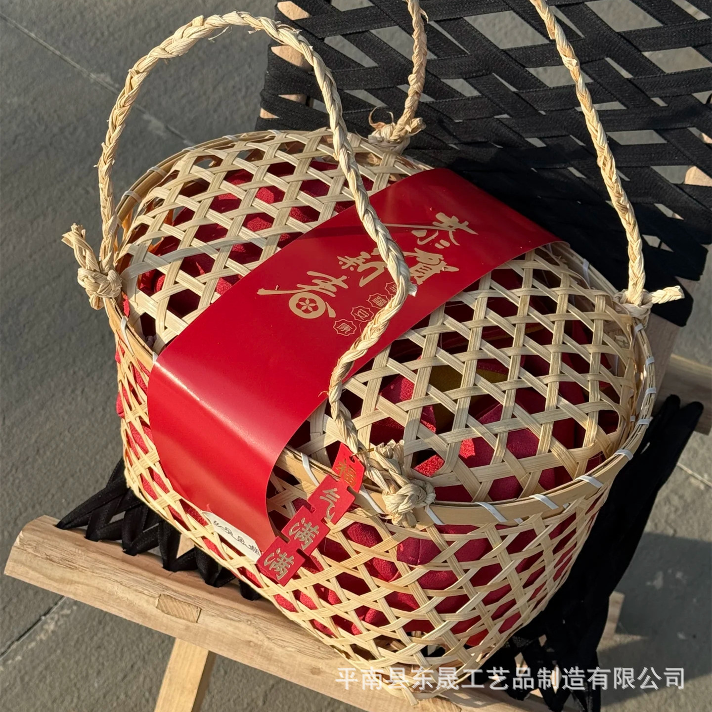 Camera_XHS_17415939105981040g2